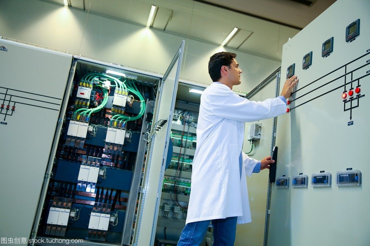 研究員。低壓微網絡。用于智能電網和智能電表的測試和證書服務。電力電子設備認證。技術服務行業。tecnaliaresearch&innovationbizkaiabasquecountry,西班牙。